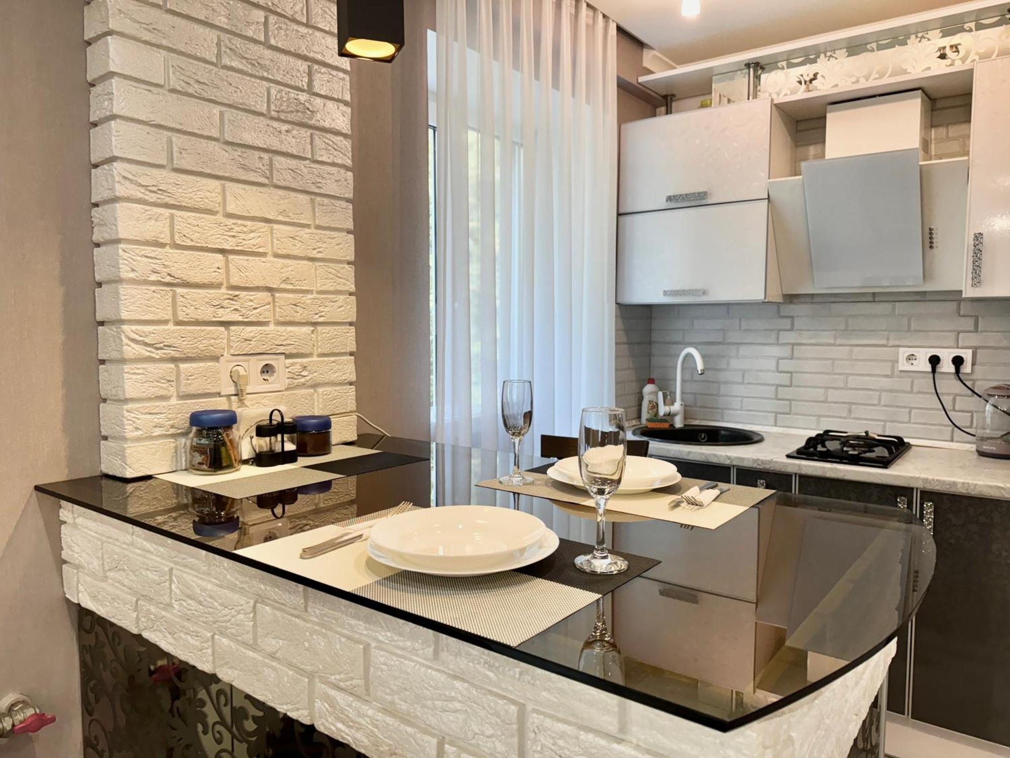 Apartpoltava Розкішна Студія З Кутовою Ванною, 1-Й Будинок Біля Корпусного Парку, Панорамний Балкон Екстериор снимка